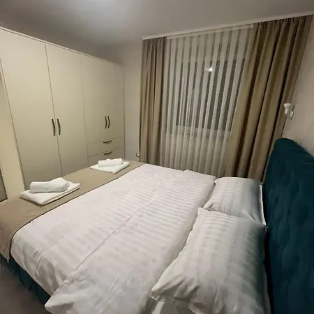 Vila Moste 3 *